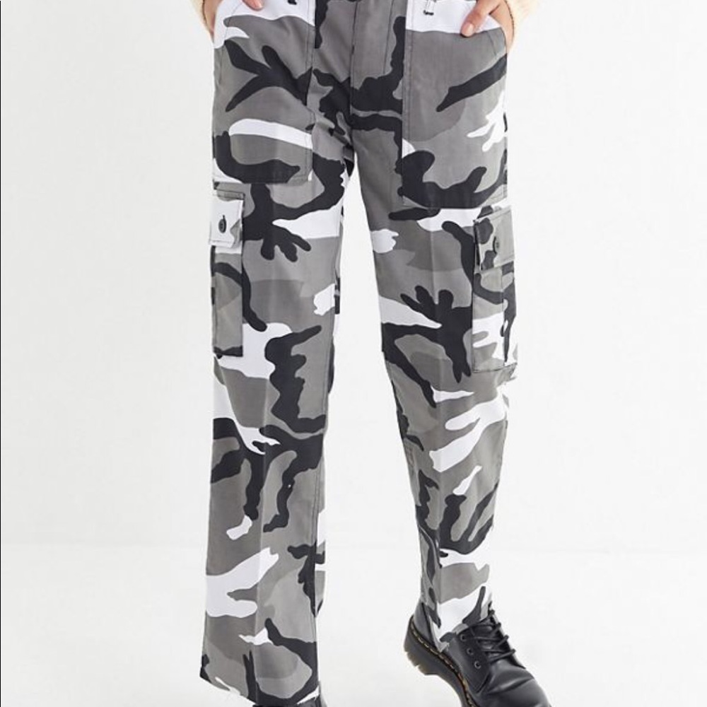 Urban outfitters gray camo pants!